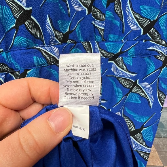 Apt. 9 blue dress with bird pattern with pockets - Picture 6 of 7